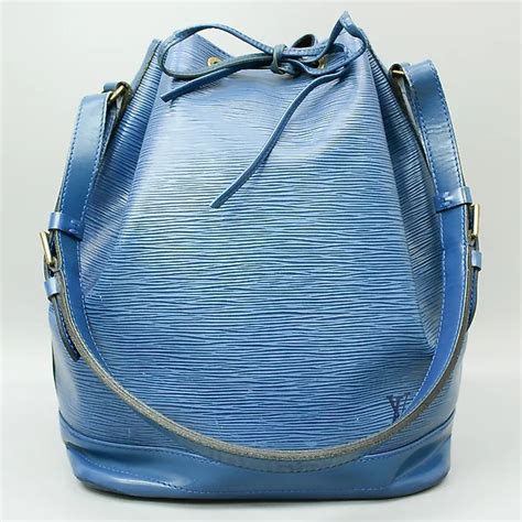 blauwe louis vuitton pill report
